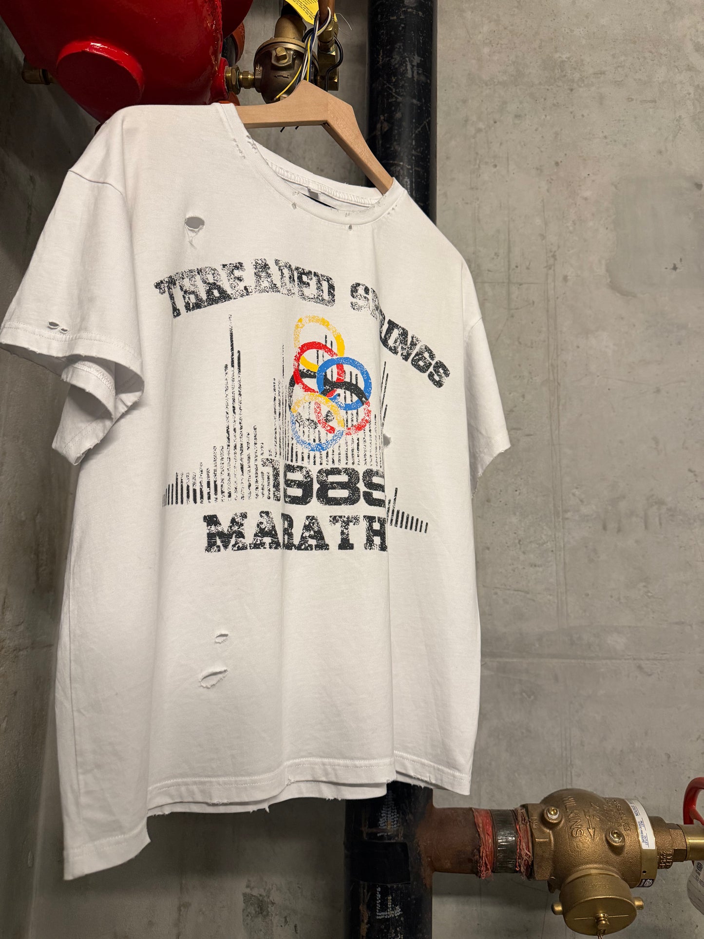 THREADED TEE